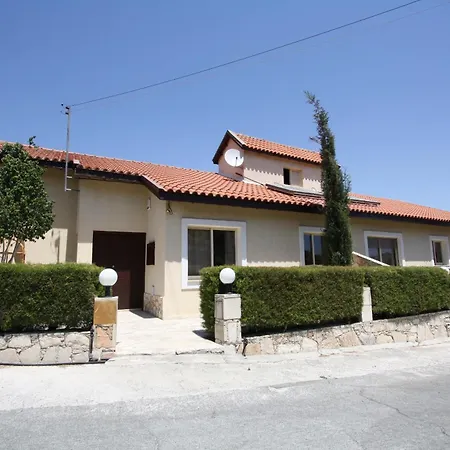 Swimmers' Paradise Pissouri