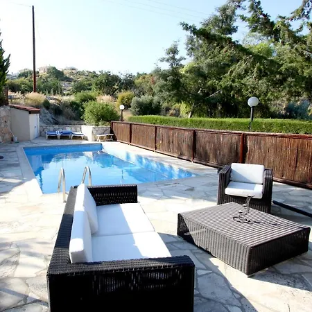 Swimmers' Paradise * Pissouri