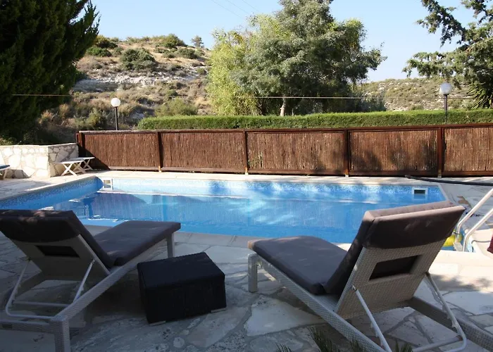 Swimmers' Paradise Villa